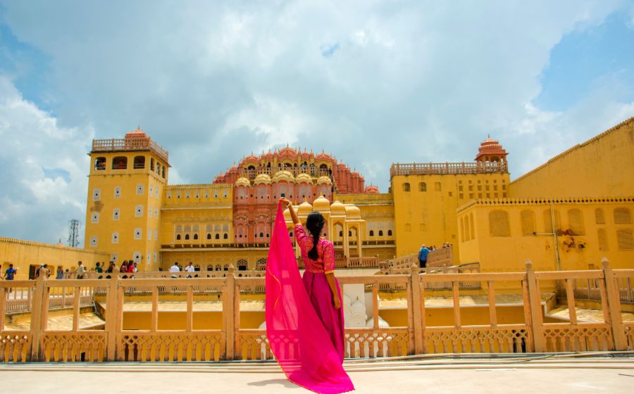 Best Destinations to Plan a Diwali Vacation in India and Why the Best Domestic Tour Packages Make It Even Better